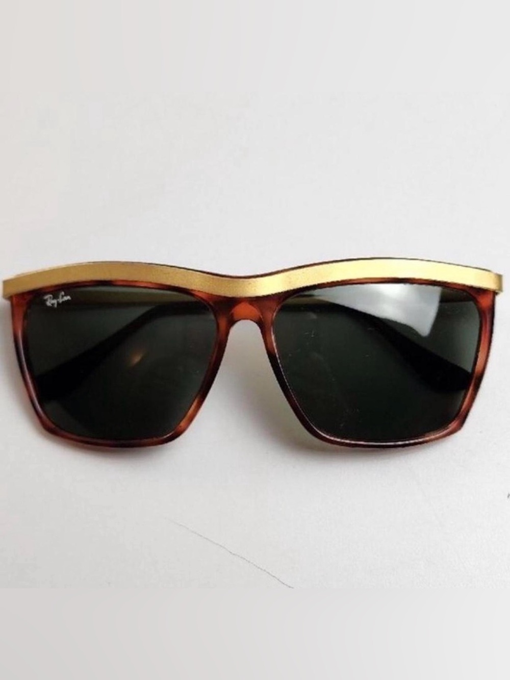 Ray-Ban Tortoiseshell Frame Sunglasses with Gold Trim